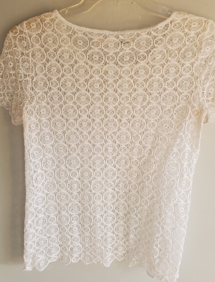 3 for $10, Hi Line Lace Top - Picture 3 of 3
